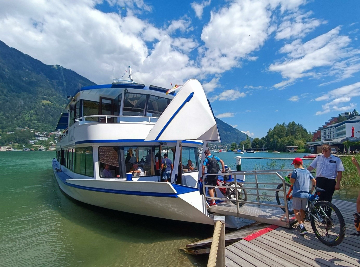 Schifffahrt am Ossiacher See (c) Kärnten Radreisen